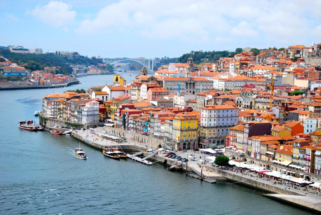 Lighthouse Apartment Porto Pokoj fotografie